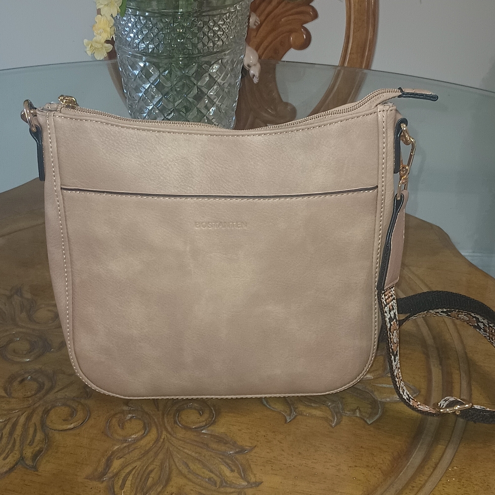 Bostanten Leather Tan Crossbody With Adjustable Strap